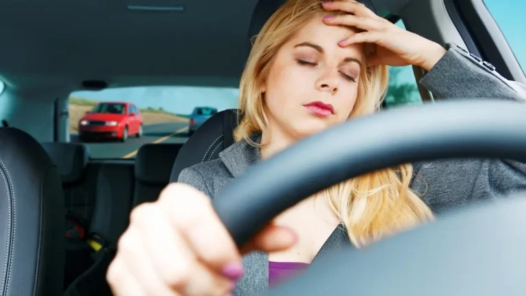 Kopfschmerzen Im Auto Daran Kann Es Liegen